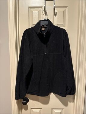 Half-Zip Black Fleece Pullover